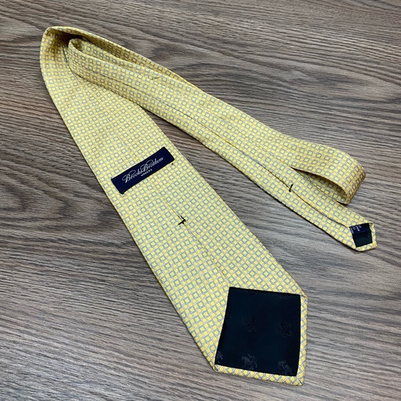 Brooks Brothers Yellow w/ Blue & White Check Tie - Picture 2 of 4